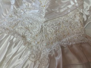 Vestido de Novia Talla XS con Cancán