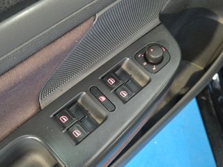 Volkswagen Jetta 1.6 102cv Edition