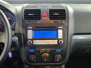 Volkswagen Jetta 1.6 102cv Edition