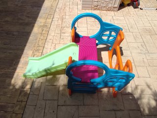 Tobogán infantil multicolor