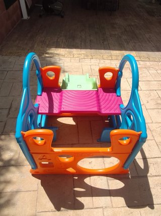 Tobogán infantil multicolor