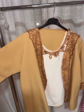 Blusa Vintage Verde y Dorada y muchhas mas