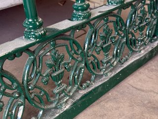 Reja de hierro forjado verde