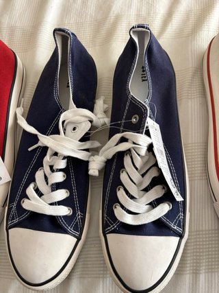 Zapatillas deportivas talla 44