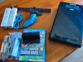 Nintendo Wii U Premium 32GB Negra+extras