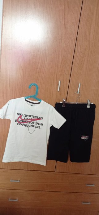 Conjunto Nike niño de talla 10