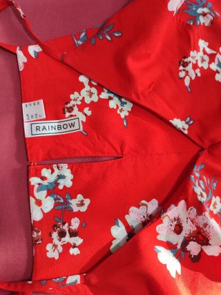 Blusa tirantes roja floral