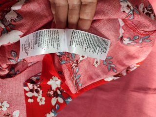 Blusa tirantes roja floral