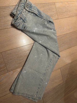 Pantalones One Dilemma con estrellas y brillos