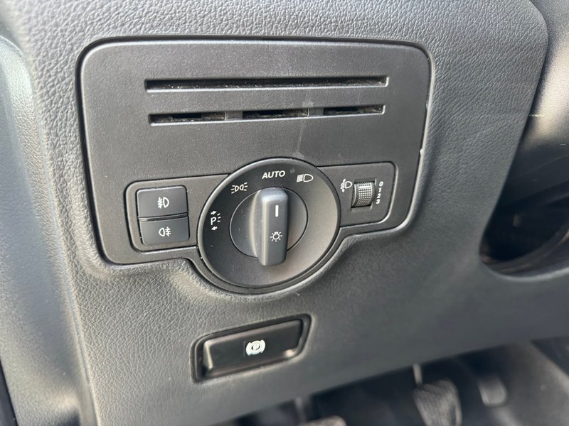 Mercedes-Benz Vito 2020, foto 21