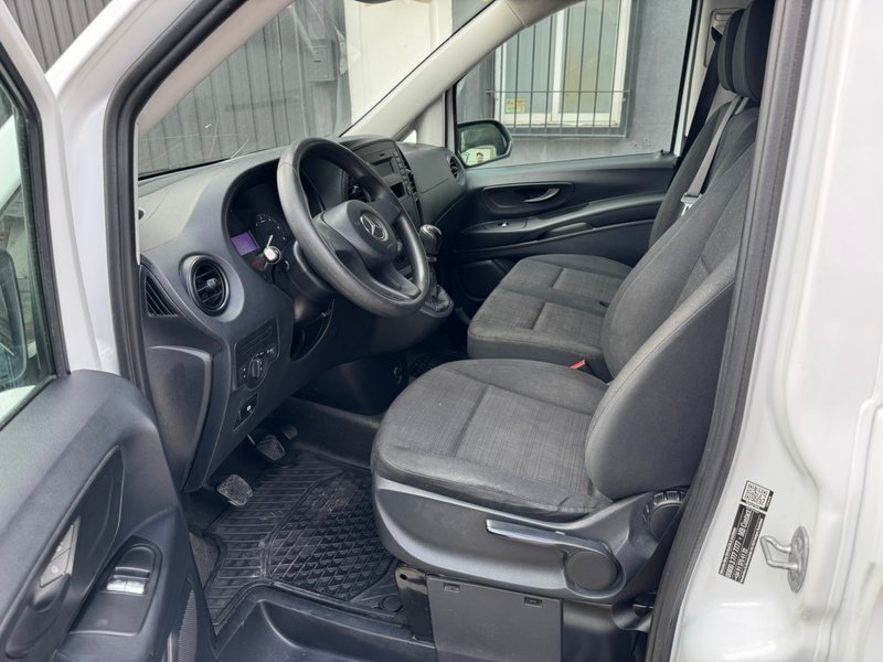 Mercedes-Benz Vito 2020, foto 22