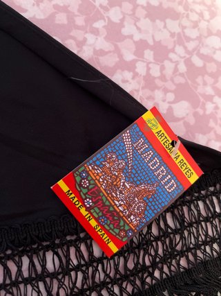 Manton de Manila Negro Nuevo con Etiqueta