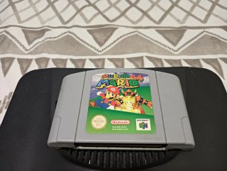 Nintendo 64 PAL + 2 mandos + Mario 64