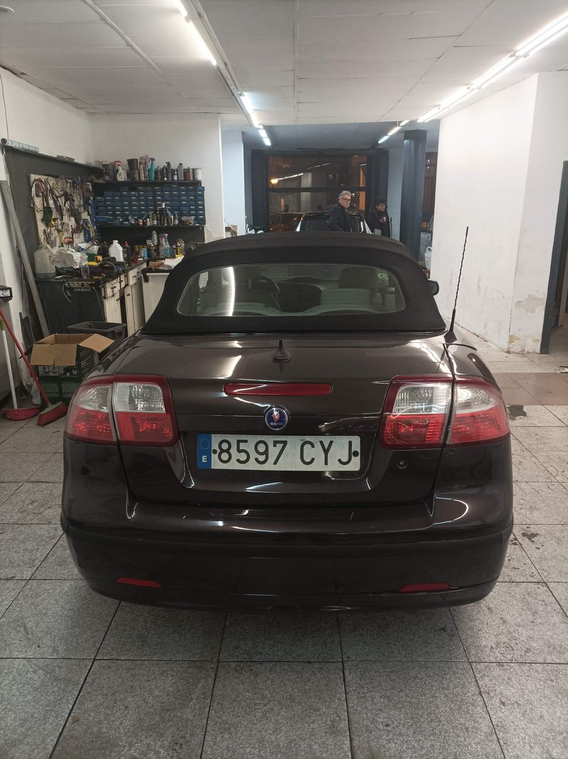 Saab 9-3 2004 - foto 1