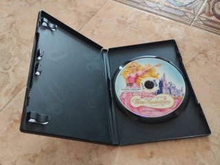 DVD Barbie y las tres mosqueteras