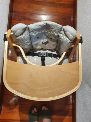Trona de madera evolutiva. Bebé y niño