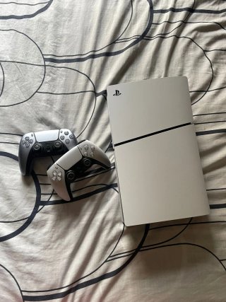 Consola PS5 Disco 1TB + 2 Mandos