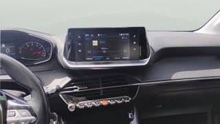 Peugeot 208 PureTech 100 Active EAT8 75 kW (100 CV)