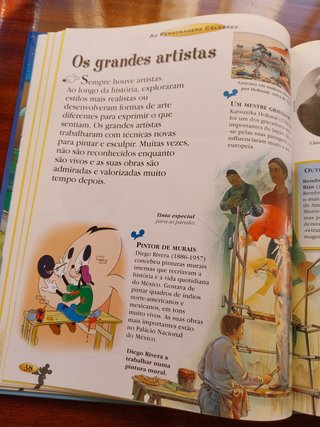 As Personagens Célebres - Disney, livro didático