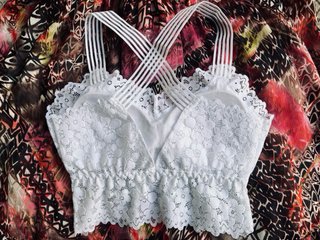 Bralette de encaje blanco boho talla S