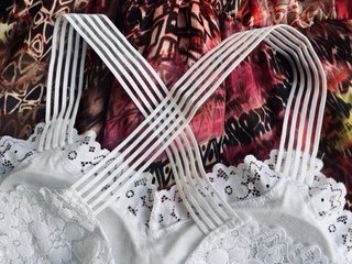 Bralette de encaje blanco boho talla S