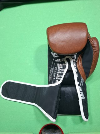 Guantes de Boxeo Everlast 1910 de 16 oz