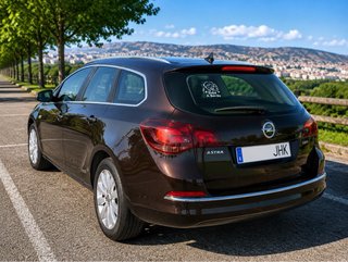 Opel Astra 2015