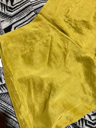 Massimo Dutti Pantalones Cortos Amarillos