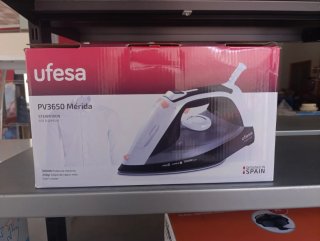 Plancha de vapor Ufesa NUEVA DE TIENDA