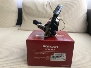 Carrete Shimano Sienna 1000