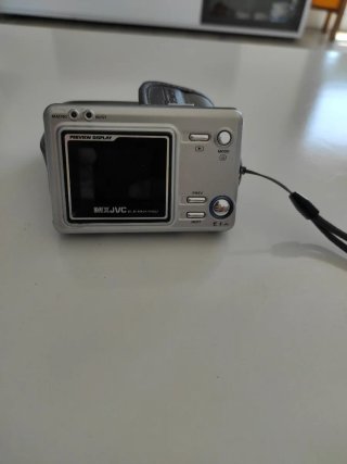 Cámara Digital Vintage JVC Plata y Negra
