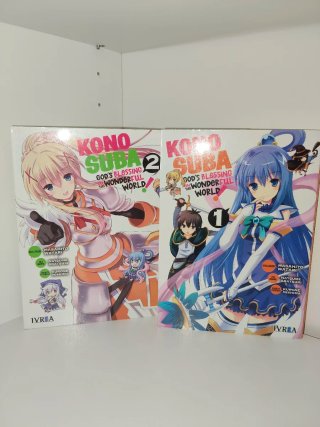 Dos primeros tomos de Konosuba edición integral