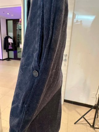 Pantaloni neri