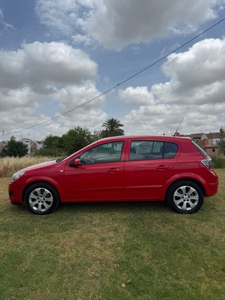 Opel Astra 2008