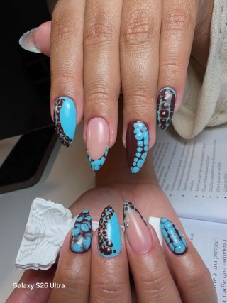 Servicio de manicura y pedicura desde 30€ ☀️