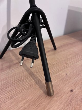 Lámpara de mesa E27 LED Max 12W