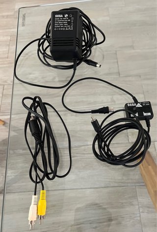 SEGA Mega Drive I + 2 Controller + Giochi