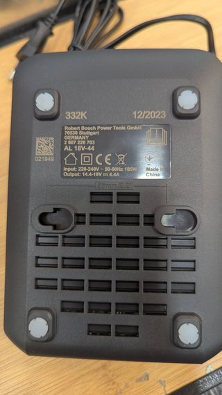 Bosch cargador rápido AL 18V-44