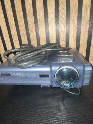 Proyector BenQ Azul/Gris (Se acepta negociar)