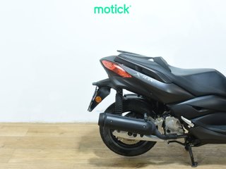 YAMAHA XMAX 125