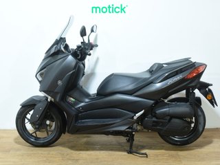 YAMAHA XMAX 125