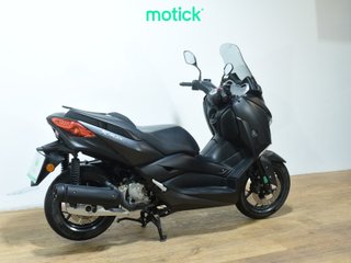 YAMAHA XMAX 125