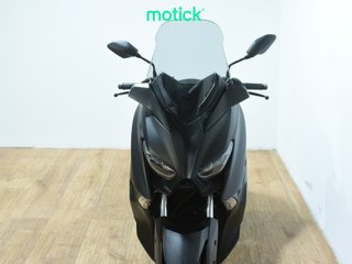 YAMAHA XMAX 125