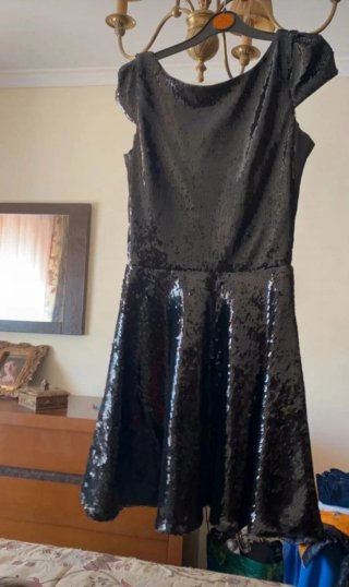 Vestido negro lentejuelas estilo pin up zara