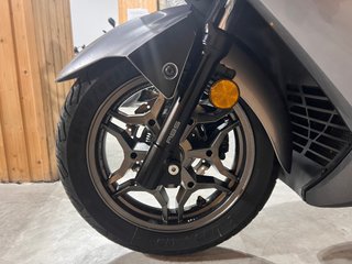 KYMCO Grand Dink 300