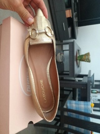 Zapatos planos El Corte Inglés dorados talla 41