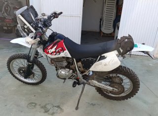 Yamaha TTR600 Trail Moto -