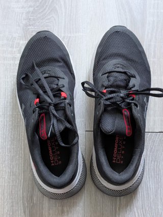 Under Armour TURBULENCE 2 RS (EUR42.5/UK8/US9)