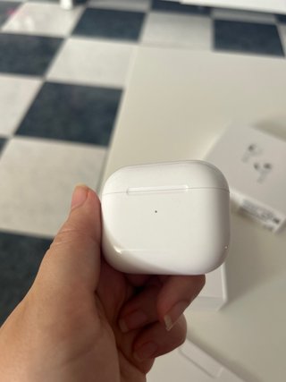 Airpods 3ª Gen con estuche de carga, caja y cable