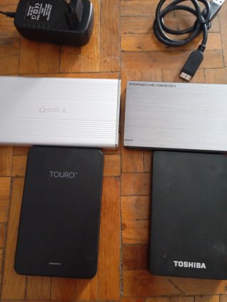 Lote 4 Discos Duros Toshiba Touro